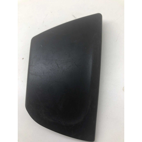 Tampa Grade Reboque Dianteiro Esquerdo 2013 Citroën C3