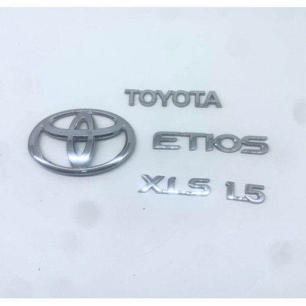 Emblema Toyota Etios Xls 1.5 Original 2016