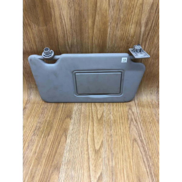 Quebra Sol Lado Direito Nissan Versa 2016 Original