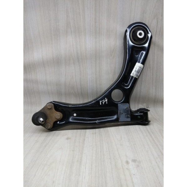 Bandeja Dianteira Esquerda Volkswagen Up 1.0 Tsi 2017