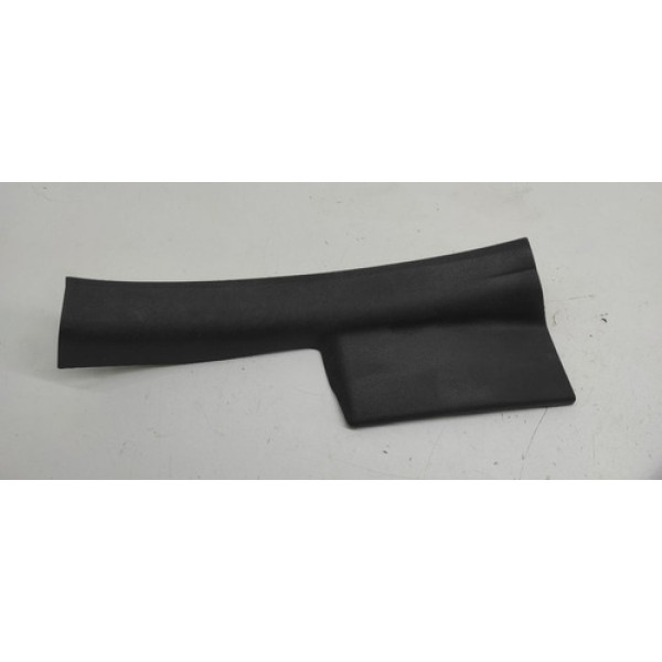 Moldura Coluna Direita Nissan March 1.6 2013/14