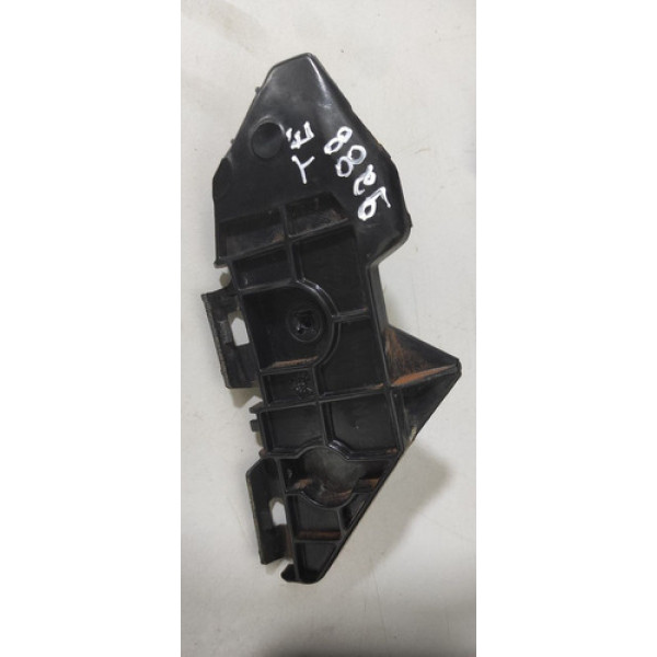 Guia Secundário Para-choque Tras. Esq. Toyota 2013 Corolla