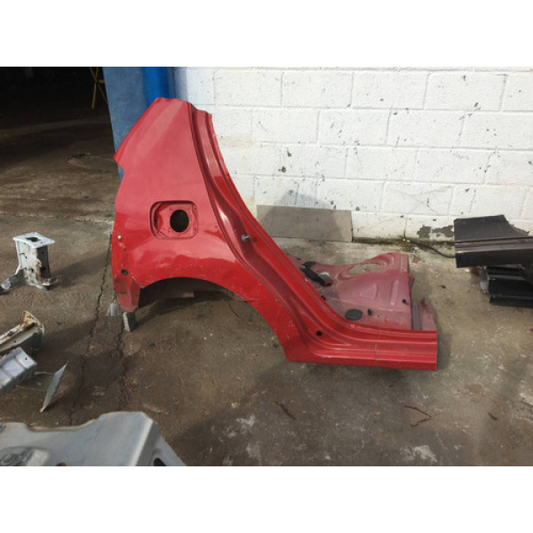 Lateral Caixa Roda Traseira Direita Renault 1.6 2014 Sandero