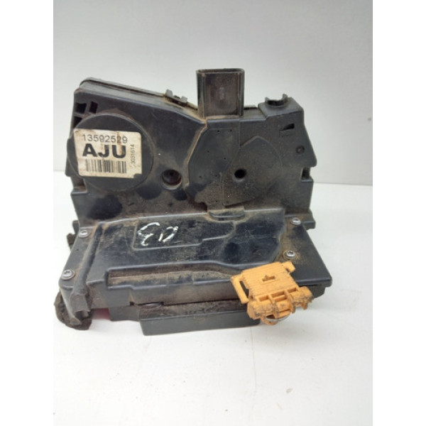 Fechadura Porta Dianteira Direito Chevrolet 2016 Prisma