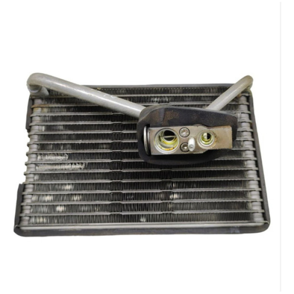 Radiador Da Caixa De Ar Fiat Punto Sporting 2012 1.8