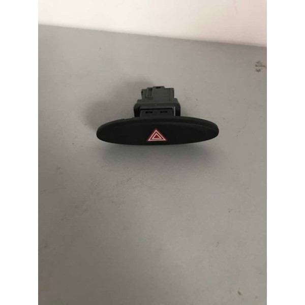 Botão Do Pisca Alerta Toyota Etios 2015 Original