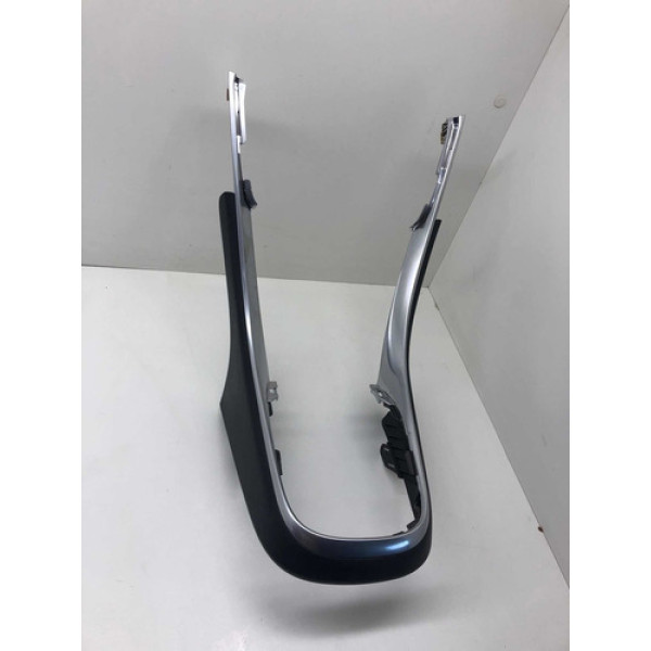 Moldura Alavanca Câmbio Chevrolet Tracker Original 2017/2018