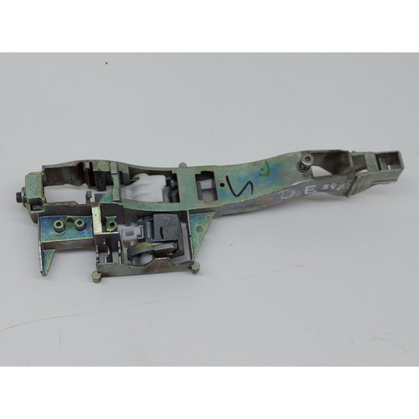 Corpo Maçaneta Externa Diantera Peugeot 1.6 2018 Esquerda