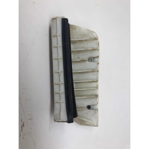 Guia Canaleta Vidro Porta Traseira Esquerda Citroën 2015 C3