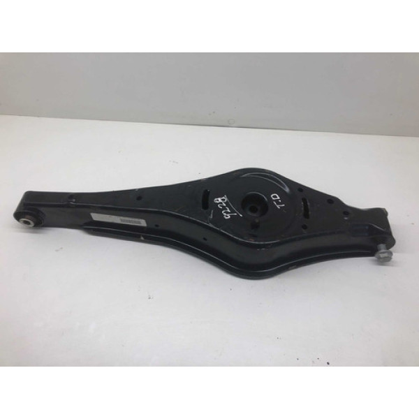 Bandeja Suspensão Traseira Direita Vw 2.0 Jetta 2013