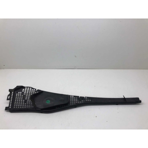 Churrasqueira Pára-brisa Esquerdo Sandero Renault 2017