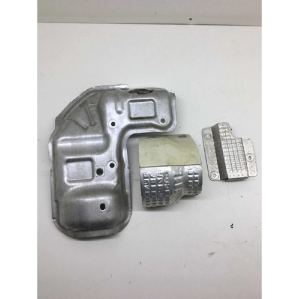 Protetor Defletor Calor Escapamento Vw Up Tsi 2016 1.0