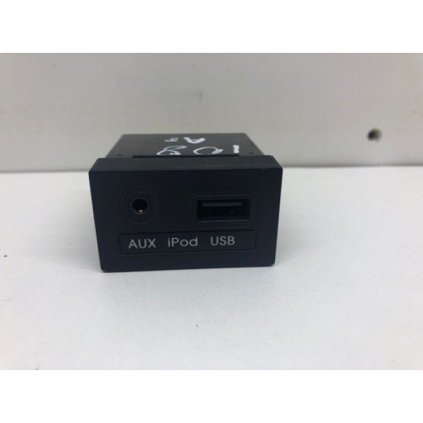 Entrada Auxíliar Usb Hyundai Elantra 96120-3x000 2012/2013