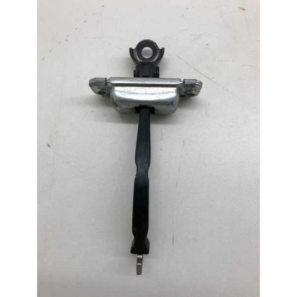 Limitador Da Porta Traseira Direita Hyundai 2015 Hb20