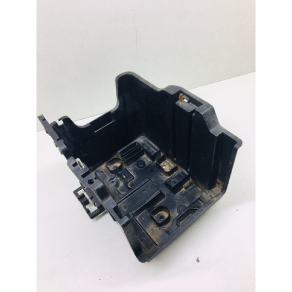 Suporte Bateria Central Ford New Fiesta Original 2017