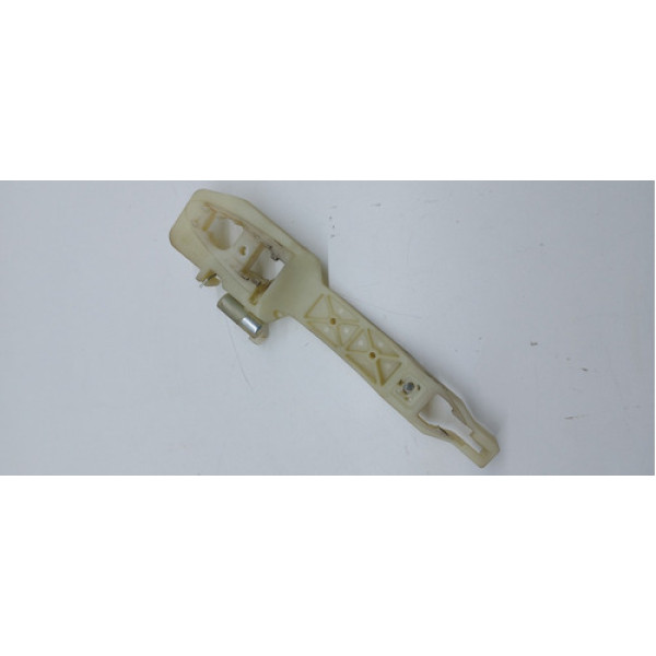 Suporte Maçaneta Externa Traseira Esquerda Hyundai 2016 Hb20