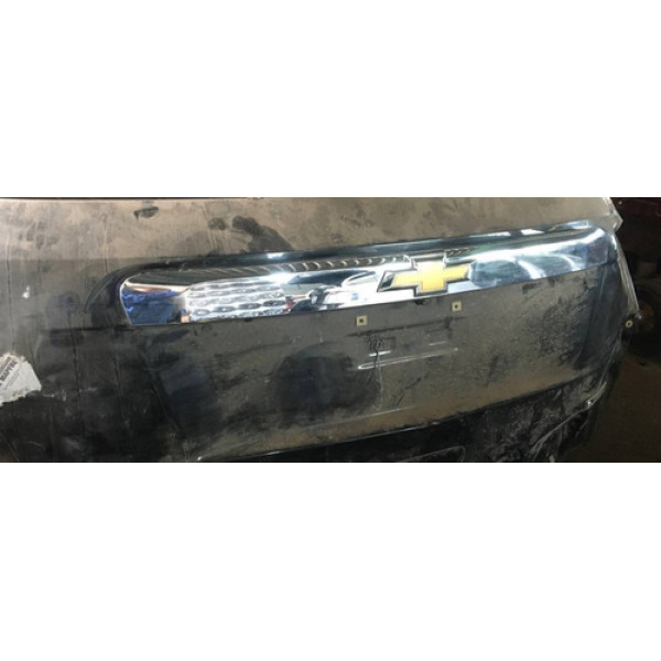 Acabamento Cromado Tampa Traseira Gm 2018 Tracker