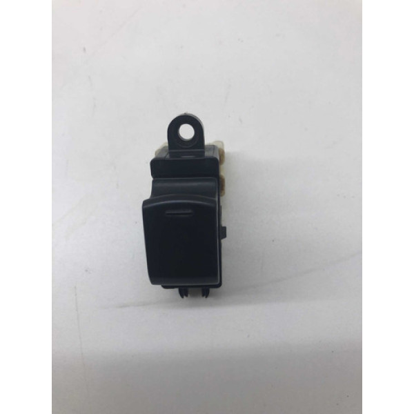 Botão Vidro Elétrico Traseiro Direito Nissan 2014 March