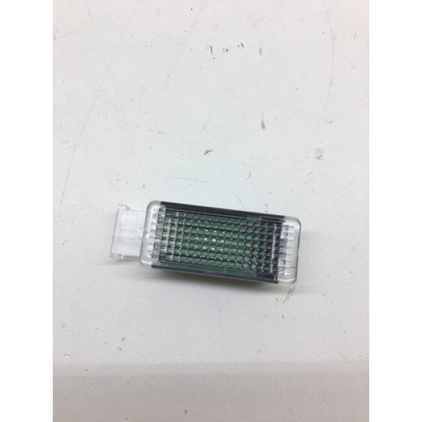 Luz Cortesia Pé Volkswagen Tiguan Original 2020