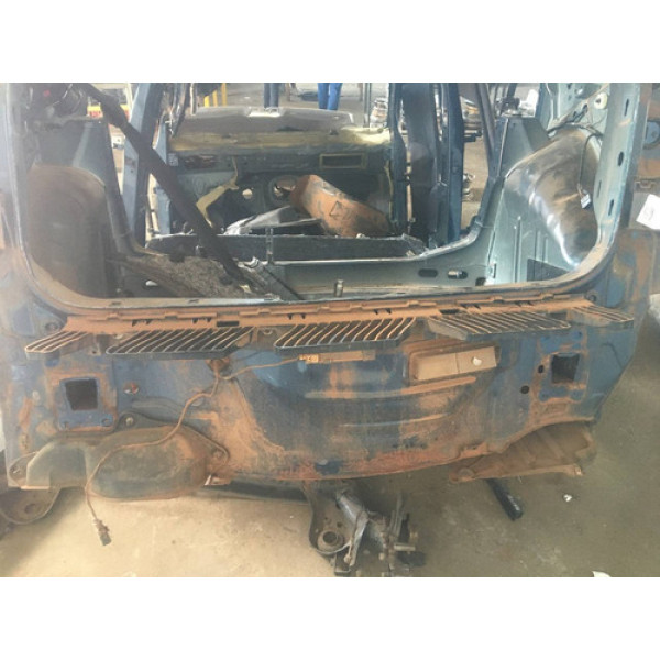 Guia Parachoque Cental Traseiro Volkswagen T-cross 2020 Tsi