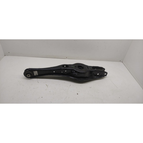 Bandeja Suspensão Traseira Direita Vw Tiguan 250 2020 Tsi