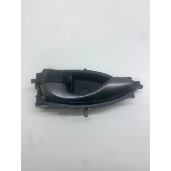 Maçaneta Interna Dianteira Esquerda Toyota 2022/23 Yaris