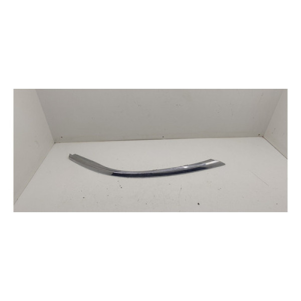 Moldura Cromada Farol Direito Toyota Corolla 2017/2018