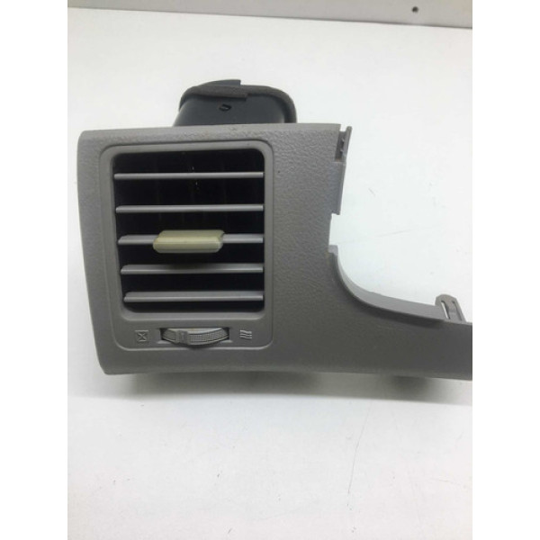 Difusor De Ar Lateral Esquerdo Toyota Corolla 2014