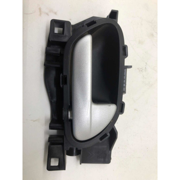 Maçaneta Interna Dianteira Direita Peugeot 2018 208