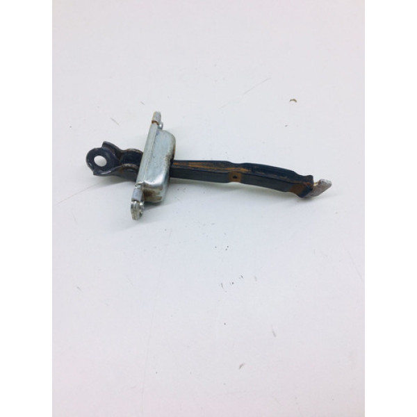 Limitador Da Porta Traseiro Esquerdo Hyundai 2016 Hb20