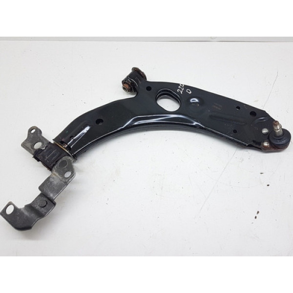 Bandeija De Suspensão Dianteira Direita Fiat Mobi 2018 1.0