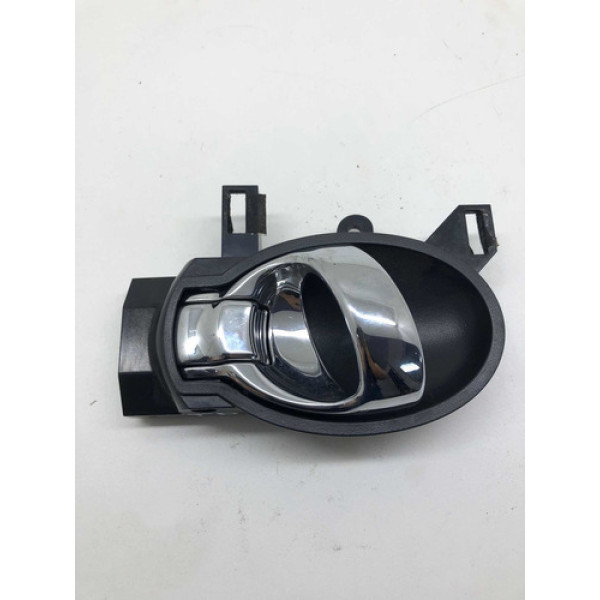 Maçaneta Interna Traseira Direita Nissan March 2013/2014