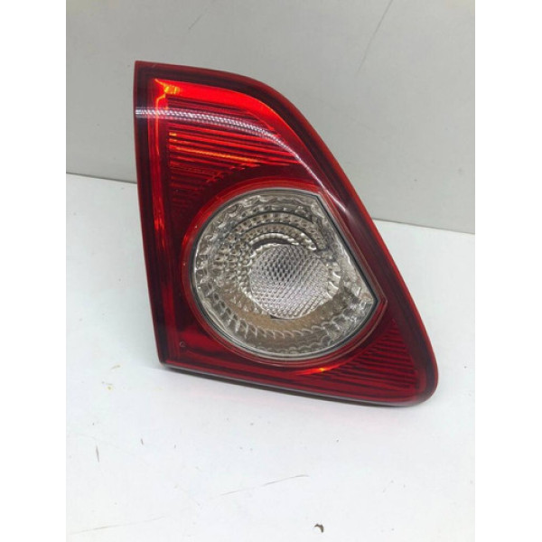 Lanterna Tampa Traseira Esquerda Toyota Corolla 2009