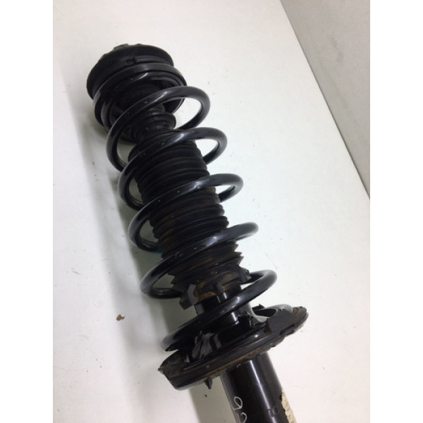 Amortecedor Dianteiro Direito Toyota 2023 Yaris