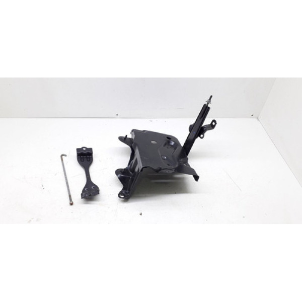 Suporte Caixa Base Bateria Toyota Etios 1.5 Completa 2014