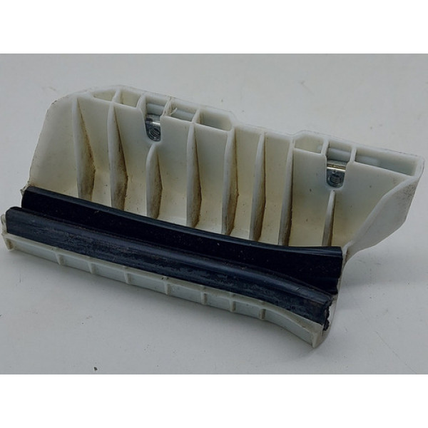 Guia Canaleta Vidro Porta Traseira Direita Citroën 2017 C3