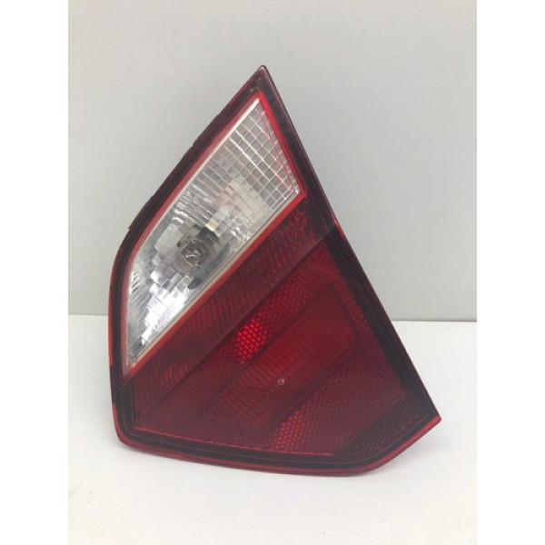 Lanterna Tampa Traseira Direita Volkswagen Voyage 2019 Msi