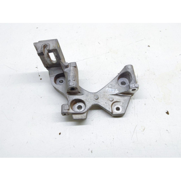 Suporte Compressor Ar Condicionado Nissan March 2013/14 1.6